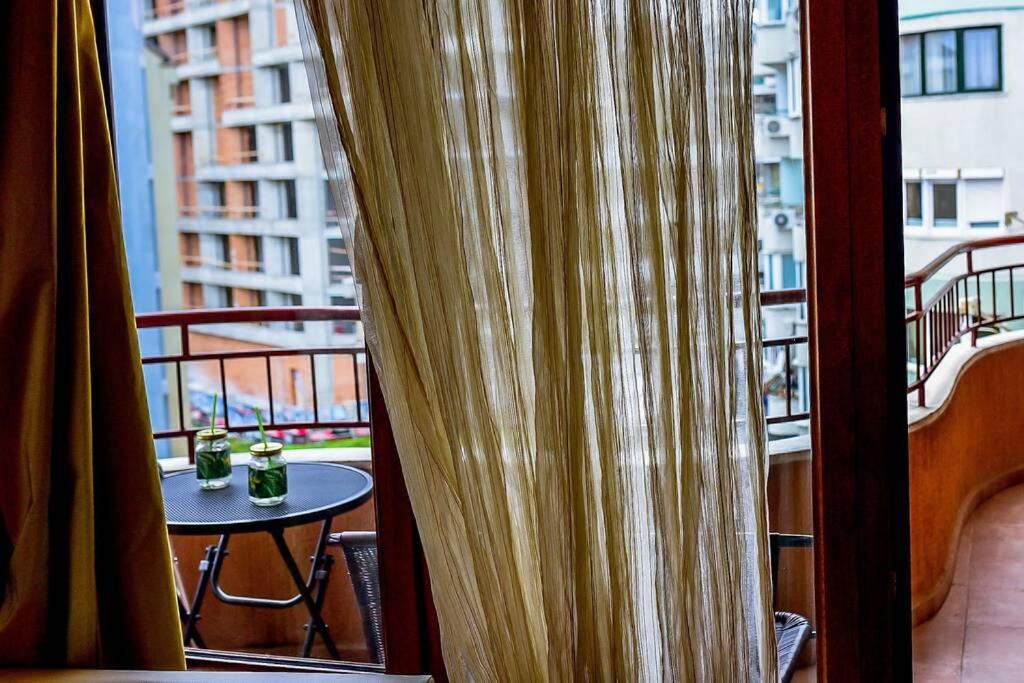 Sea View Apartment Next To Sea Garden And Beach Warna Exterior foto