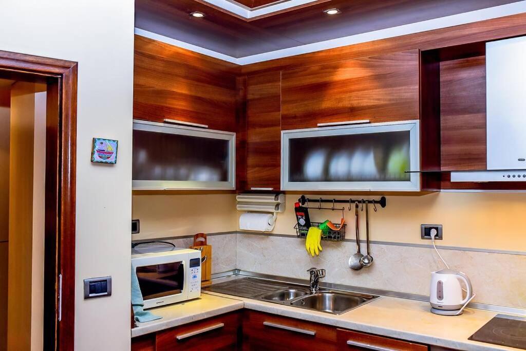 Sea View Apartment Next To Sea Garden And Beach Warna Exterior foto